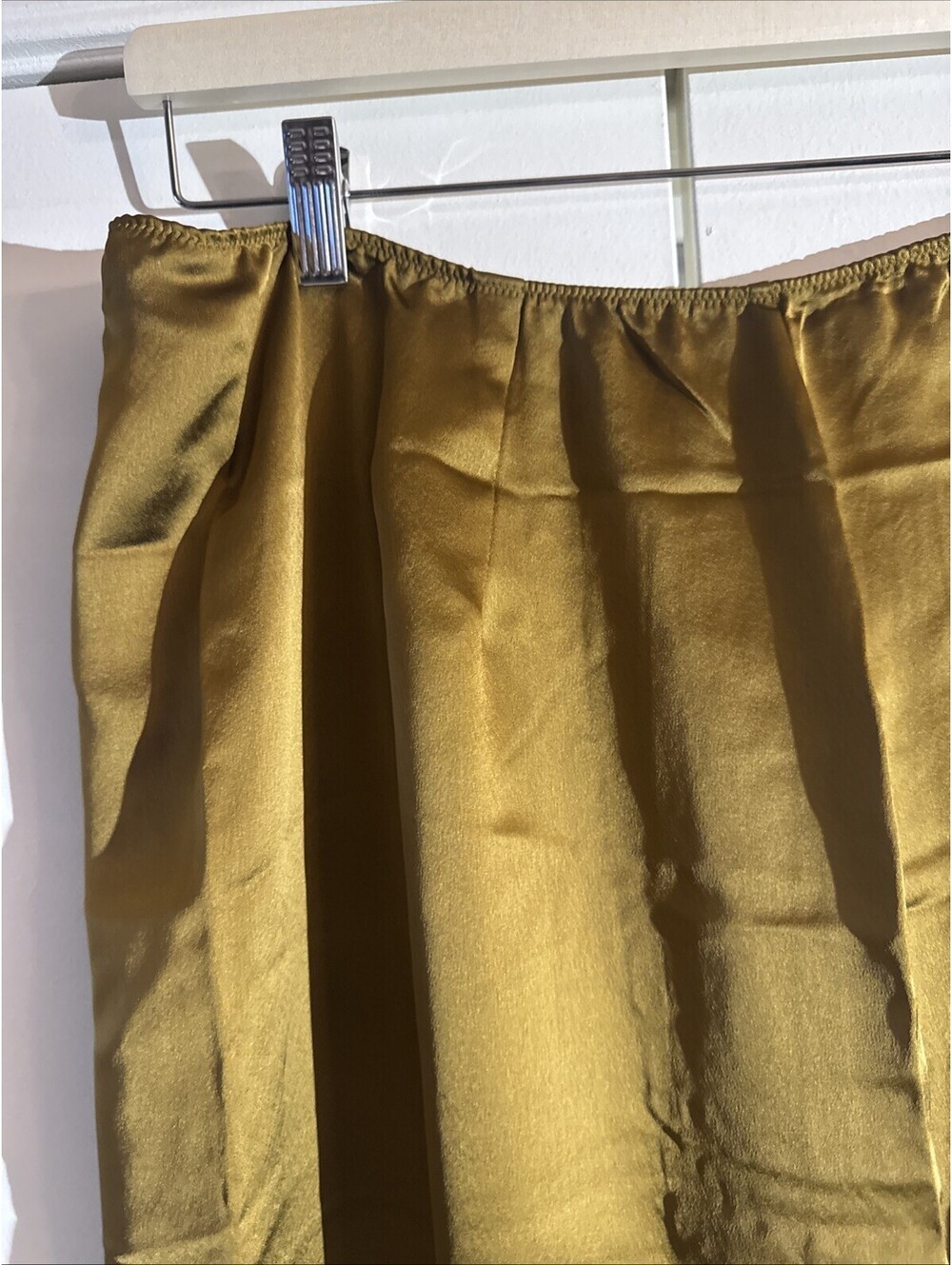 Victoria’s Secret Satin Gold Bronze Midi Slip Skirt Black Lace Button Trim X - Picture 6 of 12